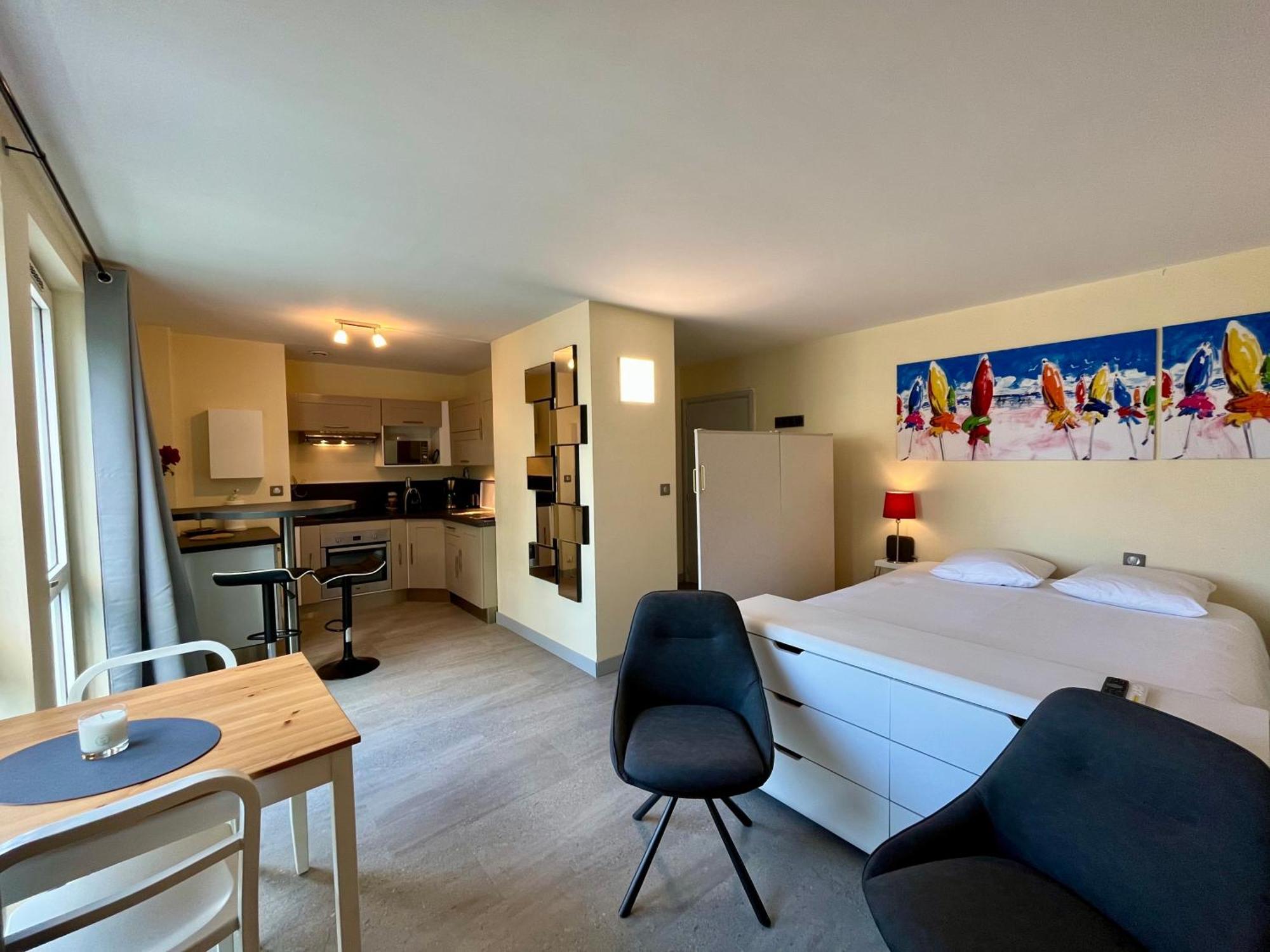 Apartamento Les 3 Tours Et Parking La Rochelle  Exterior foto